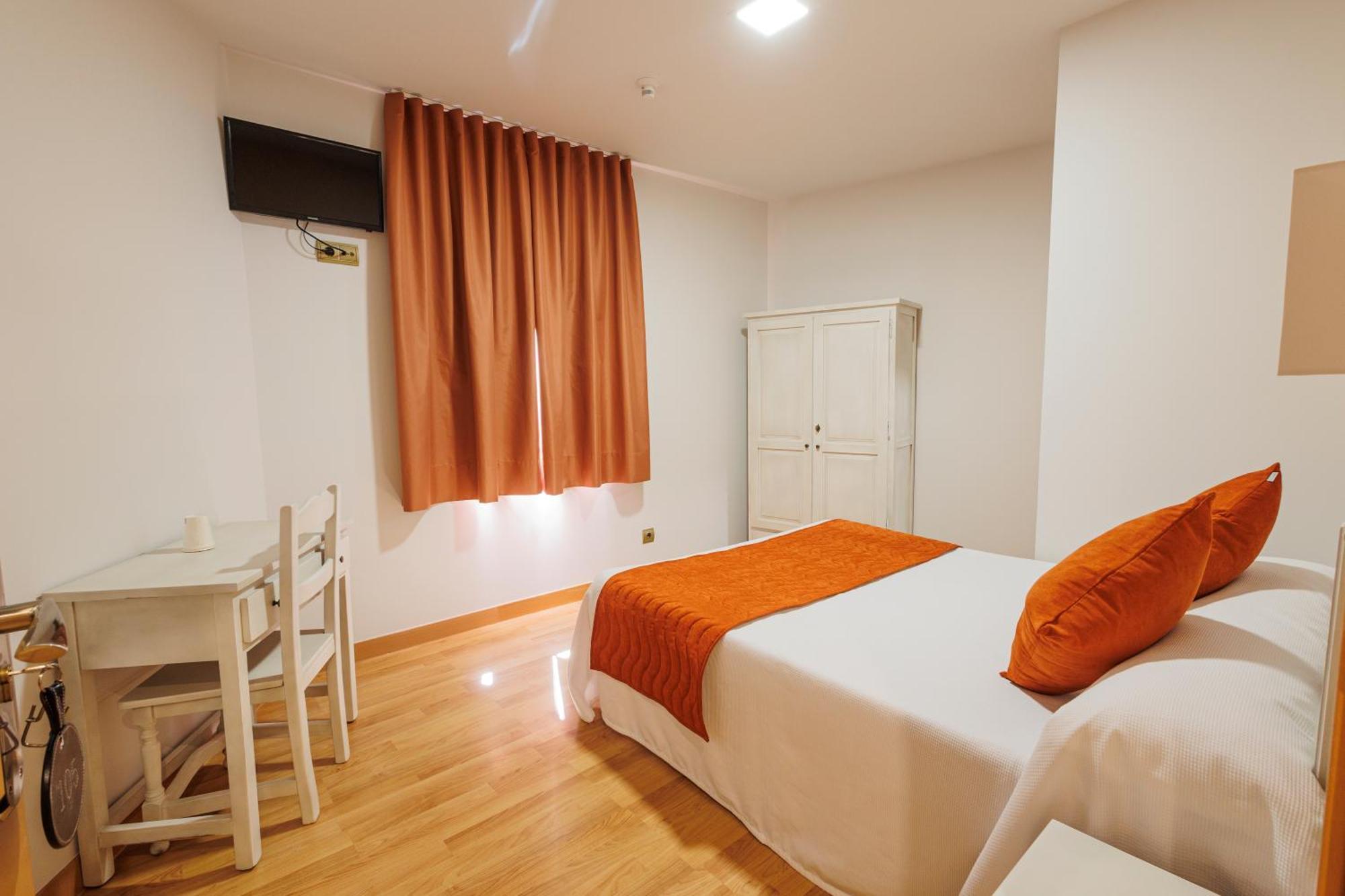 Pattaya Hotel Mocejón